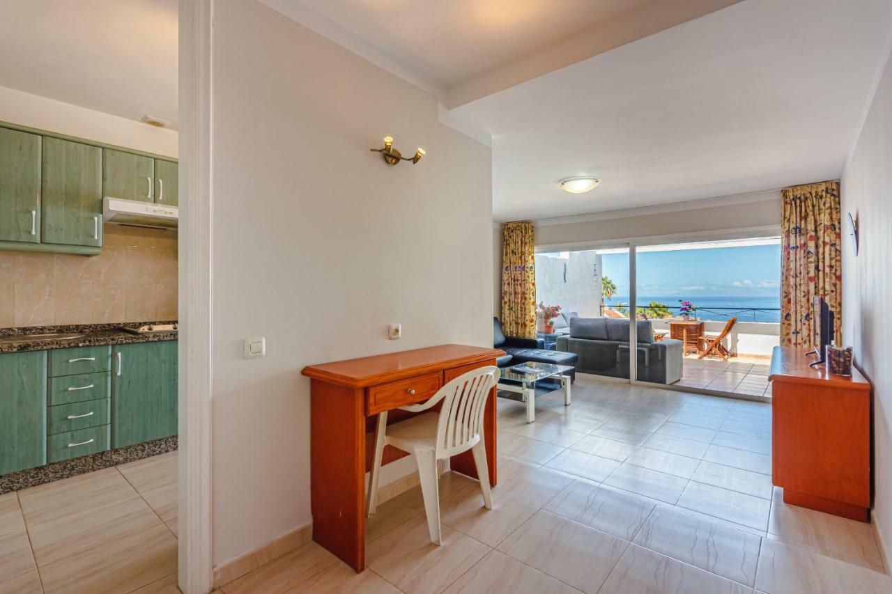 Apartment With Ocean View In Costa Adeje エクステリア 写真