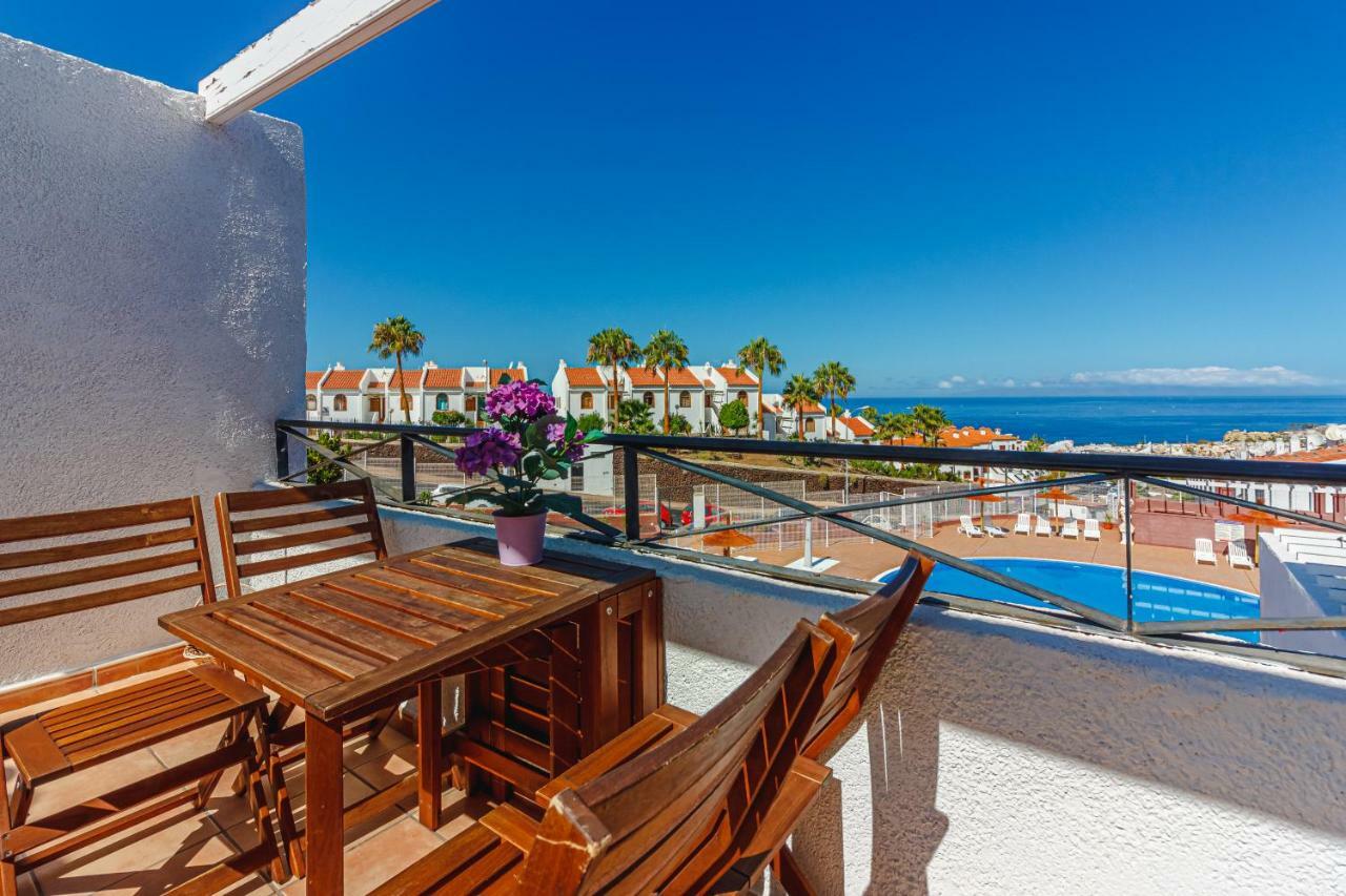Apartment With Ocean View In Costa Adeje エクステリア 写真